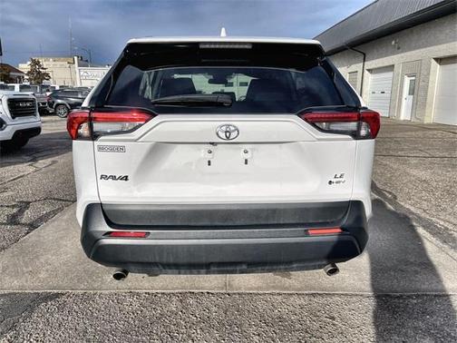 2025 Toyota RAV4 Hybrid LE