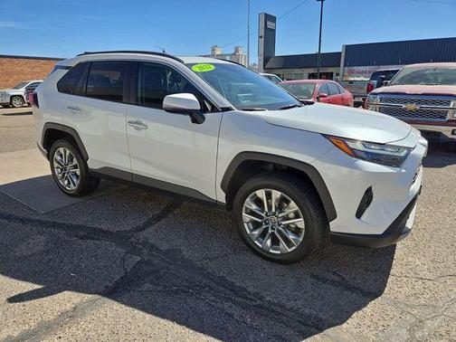 Pearl 2023 Toyota RAV4 Limited