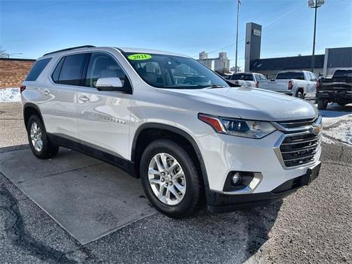 2021 Chevrolet Traverse LT Cloth