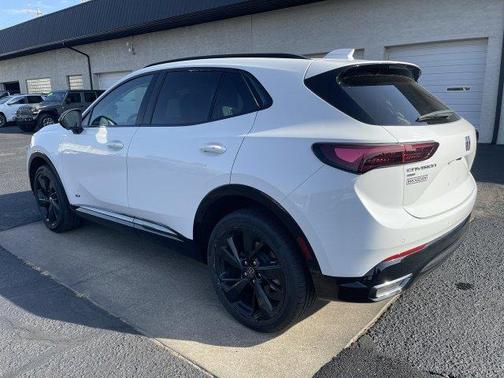 Summit White 2025 Buick Envision Sport Touring