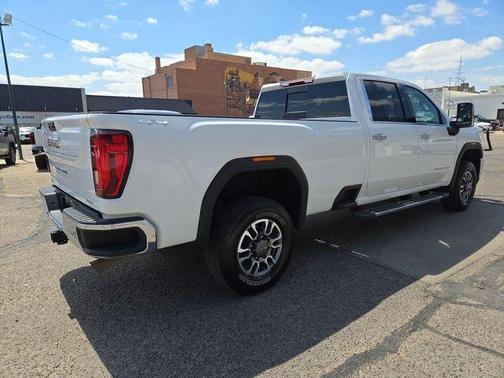 Summit White 2021 GMC Sierra 2500 SLT