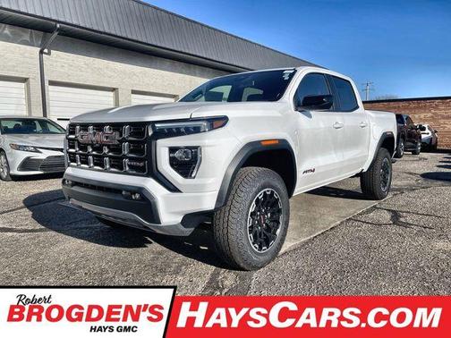 Summit White 2026 GMC Canyon AT4 Truck