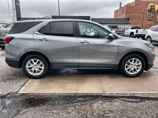 Sterling Gray Metallic 2023 Chevrolet Equinox 1LT