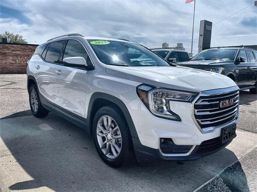 2023 GMC Terrain SLT