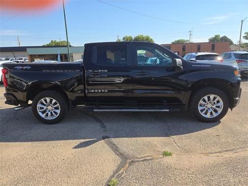 2020 Chevrolet Silverado 1500 Custom