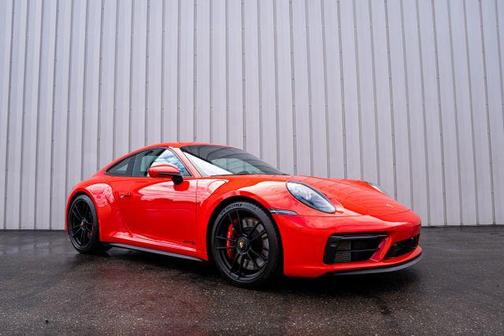 2024 Porsche 911 Carrera GTS