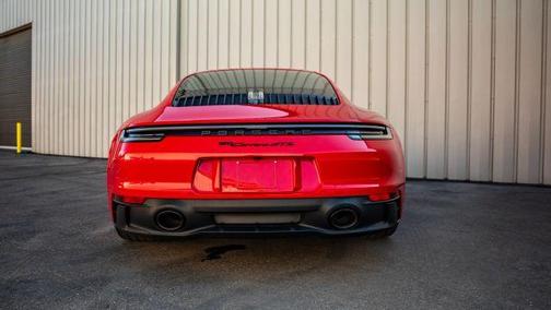 2024 Porsche 911 Carrera GTS