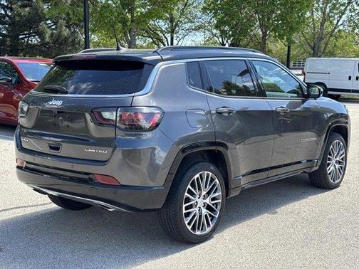 Granite Crystal Clearcoat Metallic 2023 Jeep Compass Limited