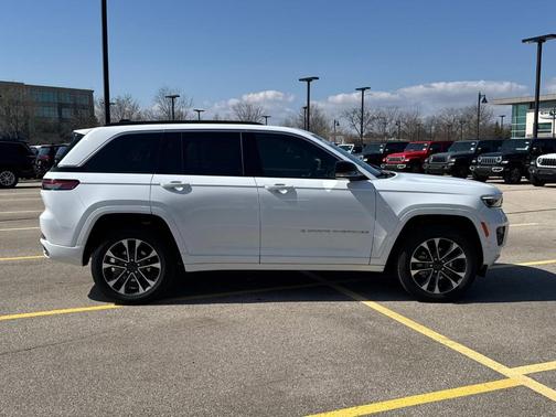 2025 Jeep Grand Cherokee Overland