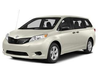 Blizzard Pearl 2015 Toyota Sienna Limited Premium