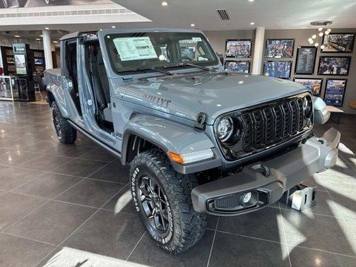 2025 Jeep Gladiator Sport
