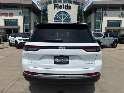 2024 Jeep Grand Cherokee Laredo