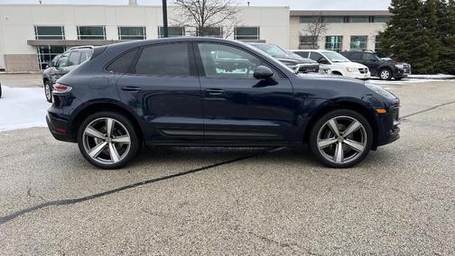 2023 Porsche Macan T