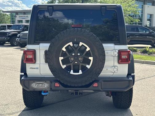Bright White Clearcoat 2025 Jeep Wrangler 4xe Rubicon