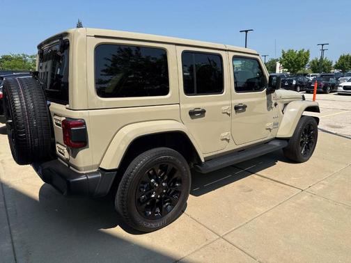 2022 Jeep Wrangler Unlimited 4xe Sahara