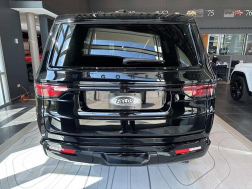 2025 Jeep Wagoneer Series II