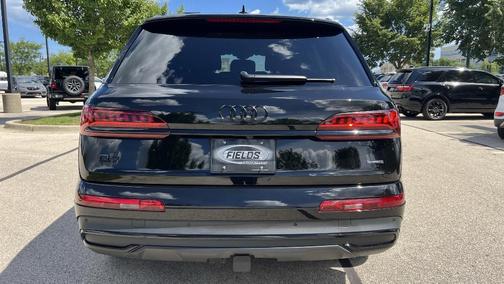 2023 Audi Q7 55 Premium Plus
