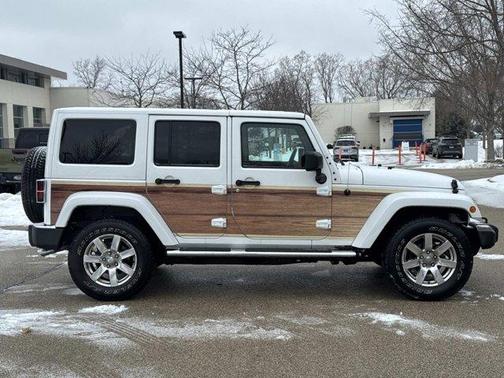 2017 Jeep Wrangler Unlimited Sahara