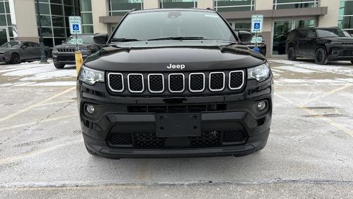 2024 Jeep Compass Latitude Lux