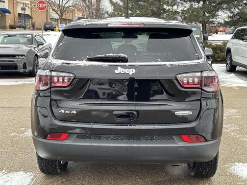 2024 Jeep Compass Latitude Lux