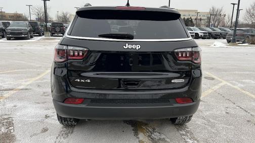 2024 Jeep Compass Latitude Lux