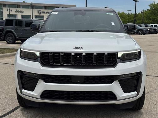 Bright White 2026 Jeep Grand Cherokee Summit