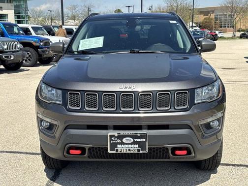 Gray 2021 Jeep Compass Trailhawk