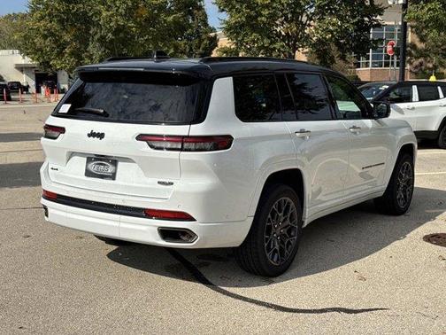 2025 Jeep Grand Cherokee L Summit