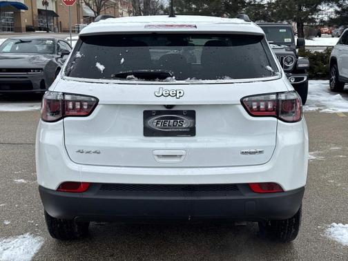 2024 Jeep Compass Latitude Lux