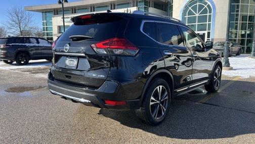 2017 Nissan Rogue SL