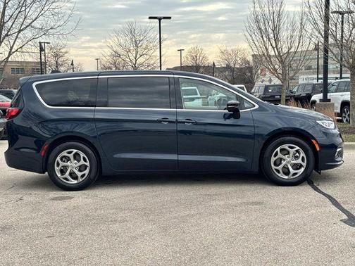 2024 Chrysler Pacifica Limited