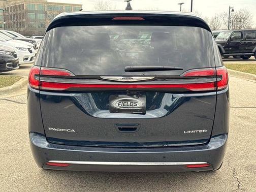 2024 Chrysler Pacifica Limited