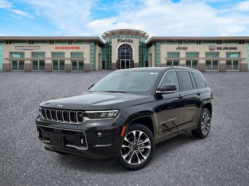 Diamond Black 2023 Jeep Grand Cherokee Overland