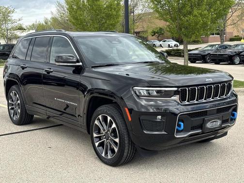 Diamond Black 2022 Jeep Grand Cherokee 4xe Overland