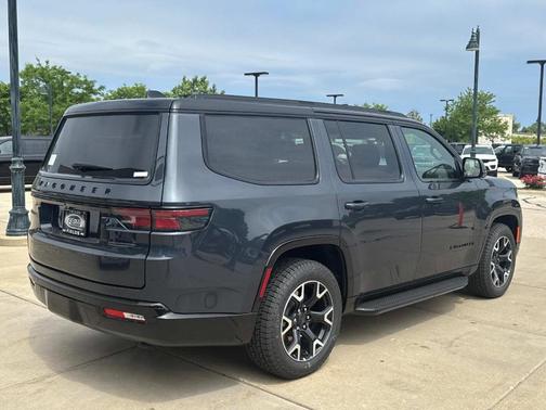 2025 Jeep Wagoneer Series II