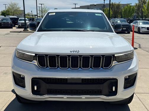 2025 Jeep Grand Cherokee Overland