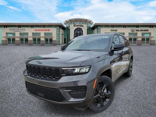 2025 Jeep Grand Cherokee Laredo