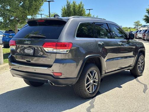 Granite Crystal Clearcoat Metallic 2018 Jeep Grand Cherokee Limited