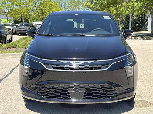 Diamond Black 2027 Chrysler Pacifica LIMITED
