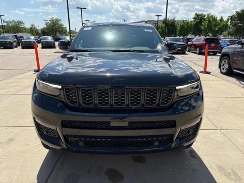2025 Jeep Grand Cherokee L Summit