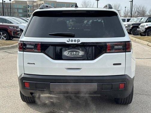 2026 Jeep Cherokee Overland