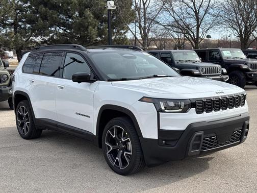 2026 Jeep Cherokee Overland