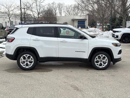 2026 Jeep Compass Latitude