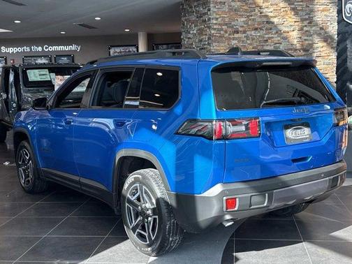 2026 Jeep Cherokee LAREDO/LIMITED