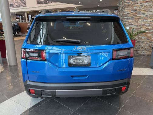 2026 Jeep Cherokee LAREDO/LIMITED