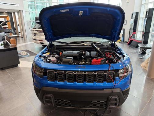 2026 Jeep Cherokee LAREDO/LIMITED