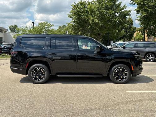 2025 Jeep Wagoneer Series II