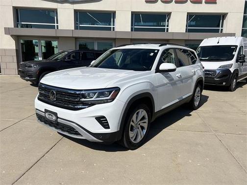 2021 Volkswagen Atlas 3.6L SE w/Technology