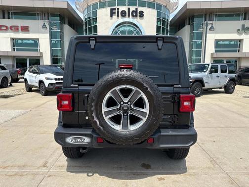 2020 Jeep Wrangler Unlimited Sahara