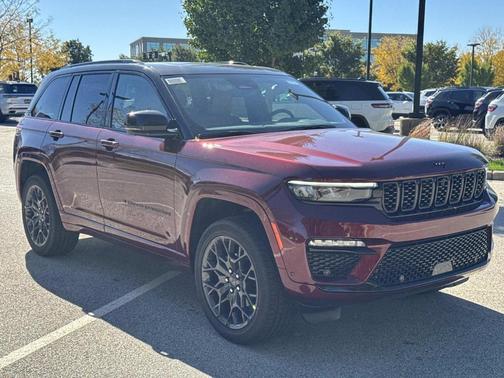 2025 Jeep Grand Cherokee Summit